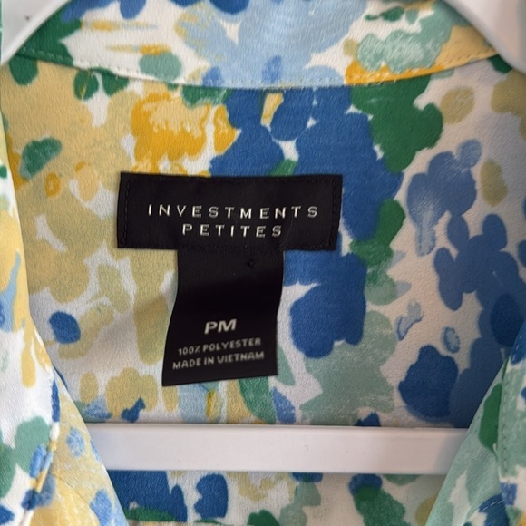 Investments Petites Size Medium Floral Blouse - Picture 4 of 7